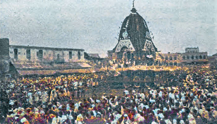 The origins of Jagannath are inextricably linked to tribal traditions and beliefs, particularly those of the Savara or tribal people. According to legend, Jagannath was originally worshipped as Neela Madhava, a manifestation of Vishnu, by a tribal ruler named Viswavasu in a remote forest. The deity was later brought to Nilagiri (now Puri) by King Indradyumna, who had a dream of the deity and sought to bring him to Malawa.