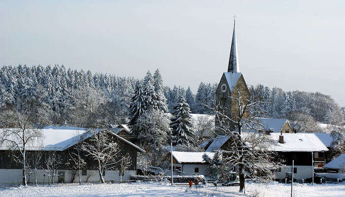 Spectacular view of Lansdowne in december