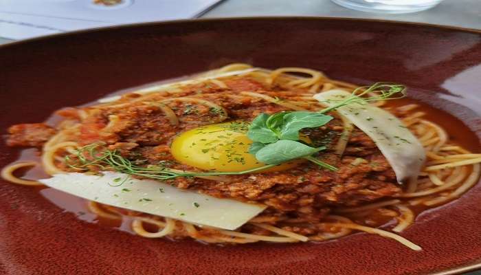 savour the special pasta bolognese

