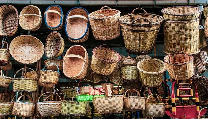 Tashkent: Shop For Handicrafts