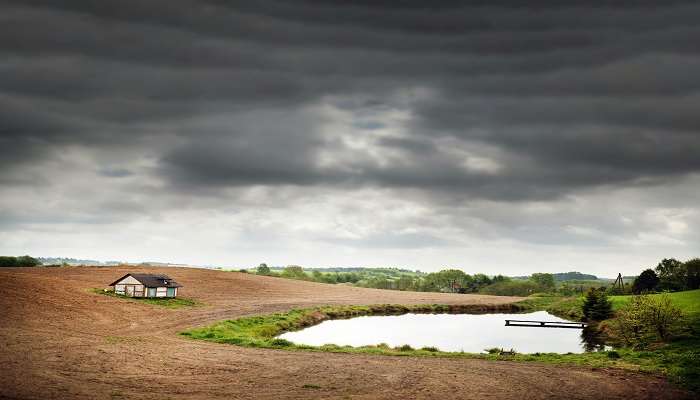 Cottage in the Clouds