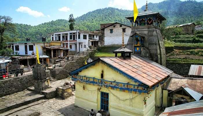 Triyuginarayan Temple Uttarakhand