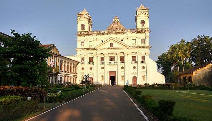 Church Of St. Cajetan, one of the places to visit in Goa