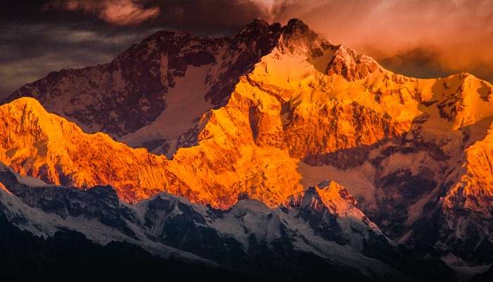 टाइगर हिल में सूर्योदय