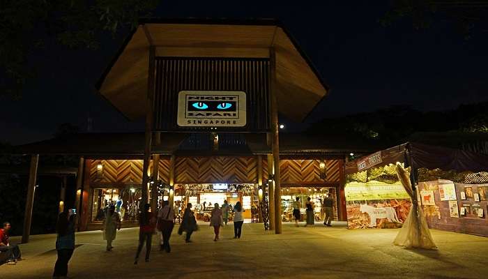 February in Singapore is characterised by cool nights