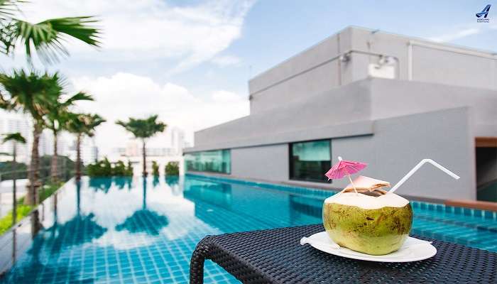 Adelphi Forty-Nine Hotel for a comfortable honeymoon in Bangkok.