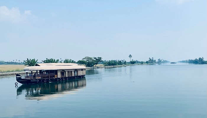 Houseboat spotted during the visit.
