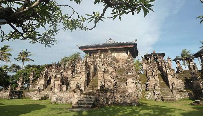 Beji Temple in Sangsit