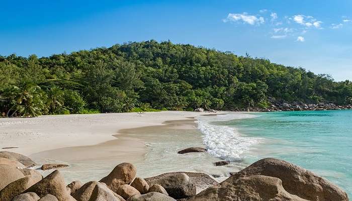 Best Time To Visit Praslin Island