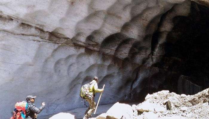  Caving In The Himalayas