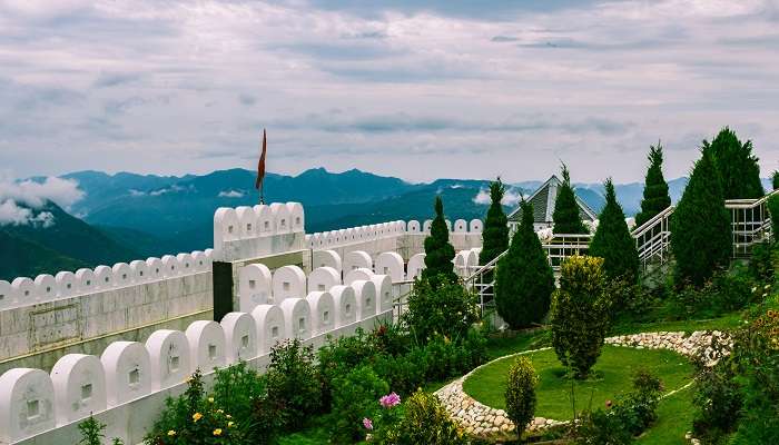 Enthralling view of Chail, one of the best places to visit in Himachal Pradesh.