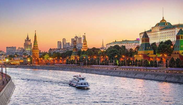 Cruise on The Moscow River 