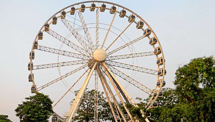 Delhi Eye- romantic places in Delhi