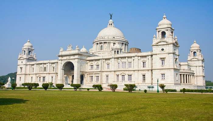 Victoria Memorial - best places to visit in Kolkata