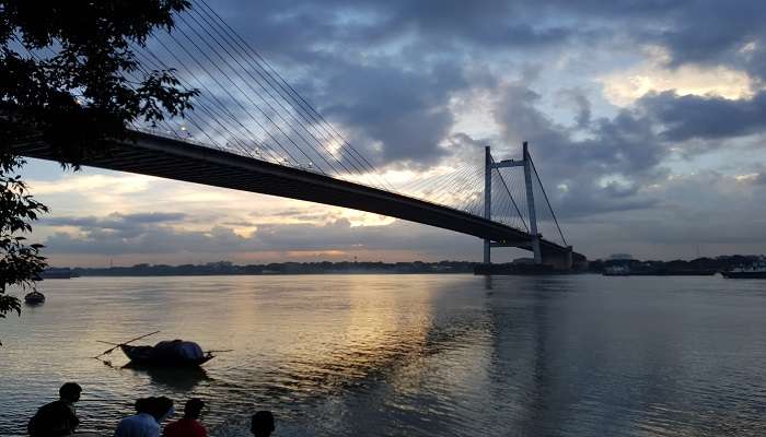 Princep Ghat - things to do in Kolkata