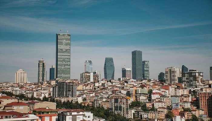 Downtown Istanbul for the best vacation in winters.
