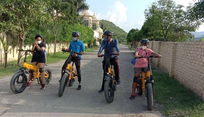 Ebike tour of the city