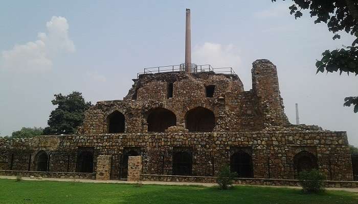 Feroz Shah Kotla Fort is a historical place and one of the best tourist places in Delhi