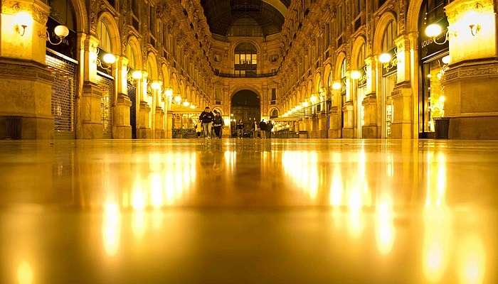 Constructed in the late 1800s, the Galleria Vittorio Emanuele II is one of the oldest and best places to visit in Milan