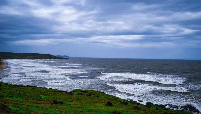 Ganpatipule in Maharashtra is one of the prominent places to travel in November in South India for nature lovers