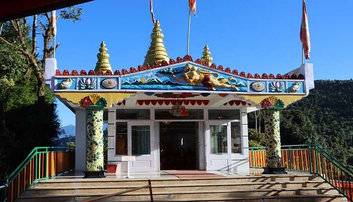 Seek blessings at Hanuman Tok