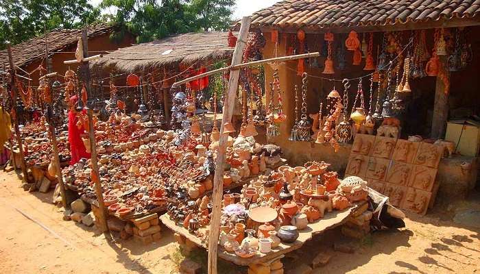 Vibrant shop of Hathi Pol Bazar in Udaipur 