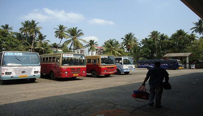 Guruvayur KSRTC bus stand