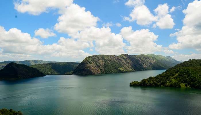 Idukki -Top honeymoon places in South India