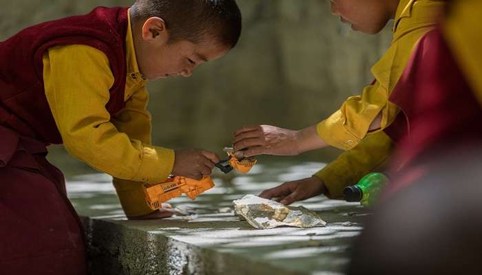 Interact With The Locals are among the best things to do in Spiti Valley