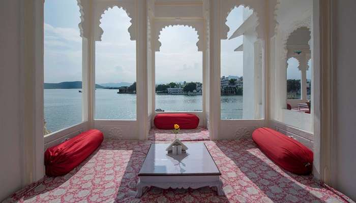 Jagat Niwas, things to do in Udaipur