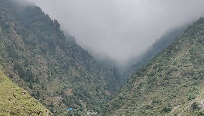 Bhagsen Waterfall