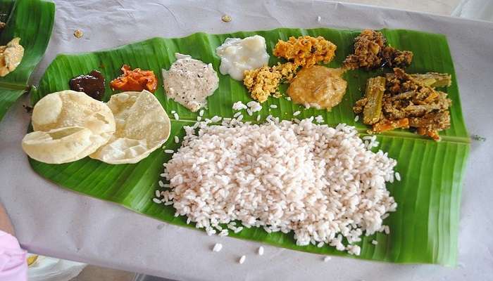 Things to do in Munnar- Try Kerala Food 