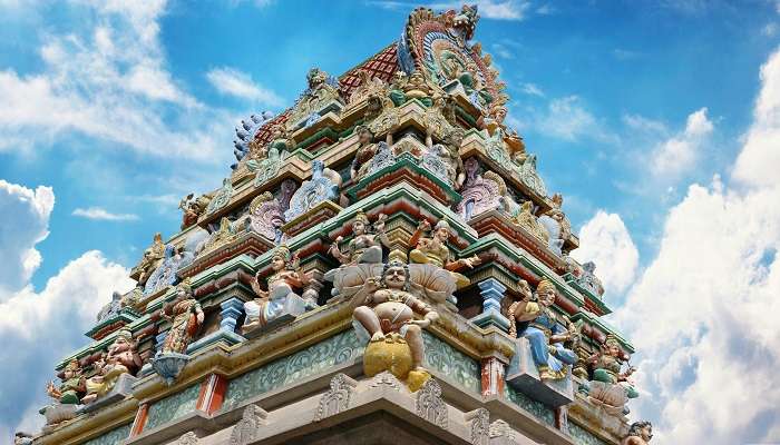 seek blessings at the Kottai-Easwaran Temple which is the famous temples in Coimbatore.