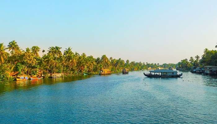 Kumarakom, places to visit in winter in India