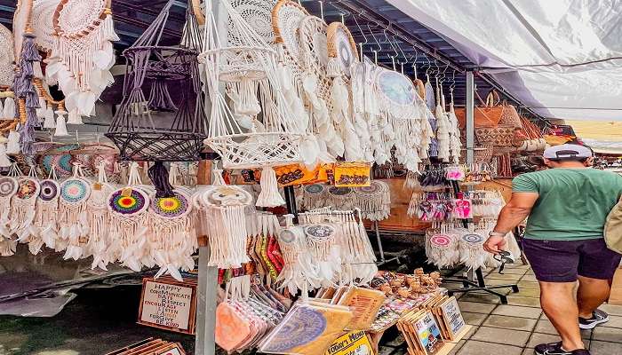 The view of Kambasari Art Market
