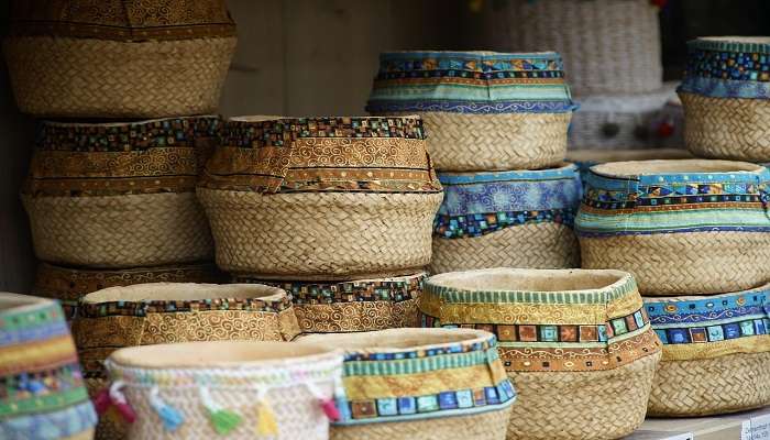 Handicraft baskets shop