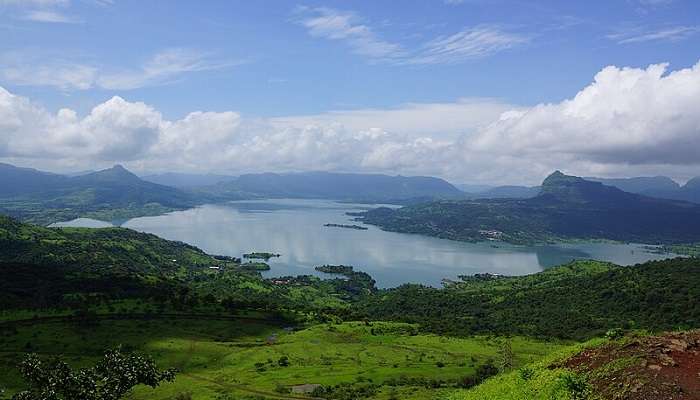 The lush greenery of Lonavala makes it one of the most romantic places near Pune