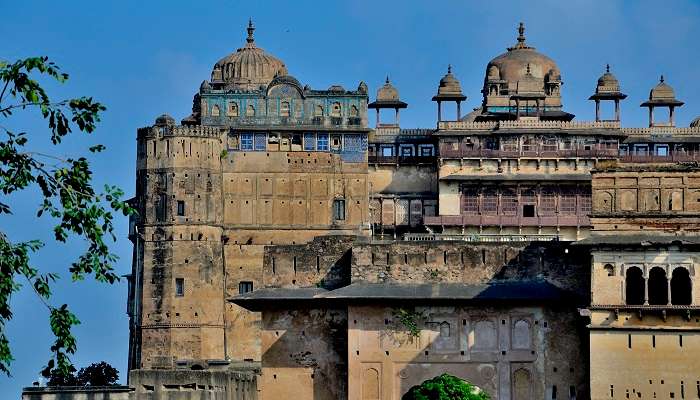 Orchha Fort