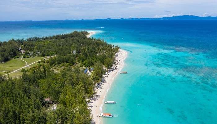 hidden paradise for scuba diving in Malaysia 