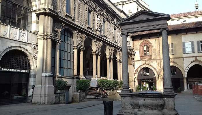 Once an administrative center, Piazza dei Mercanti is an integral part of Milan and one of the best places to visit in Milan