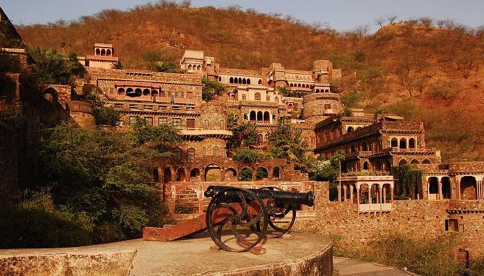 Neemrana, Places to visit near Delhi