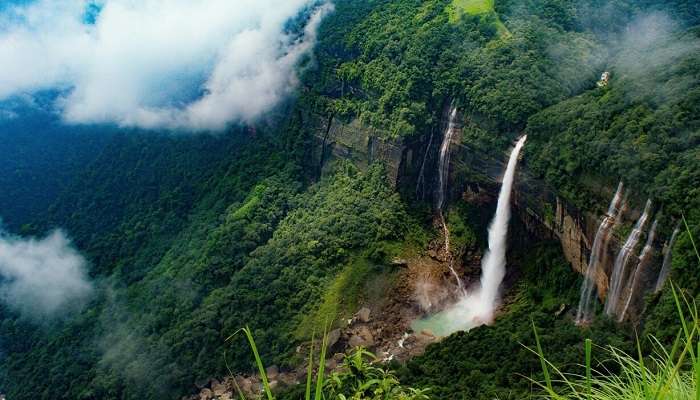 Nohkalikai Waterfalls