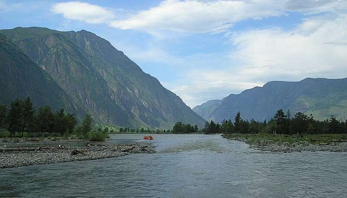 Paddling in the Bashkaus River, Siberia