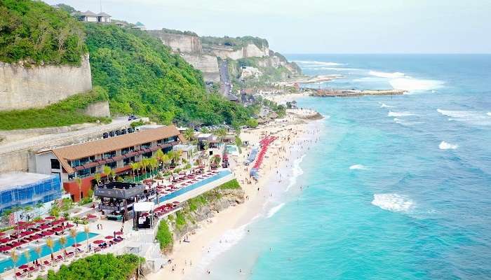 Stunning Pantai Melasti Ungasan