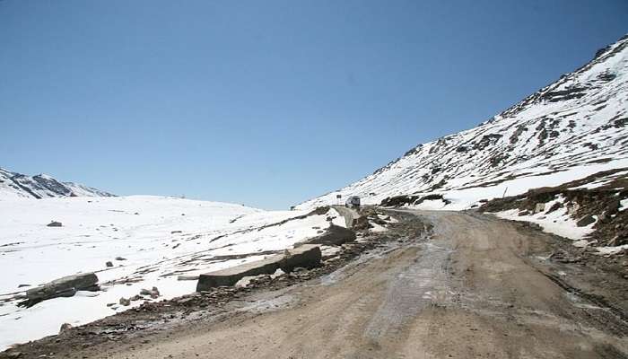 Rohtang Pass a biggest challenge. 