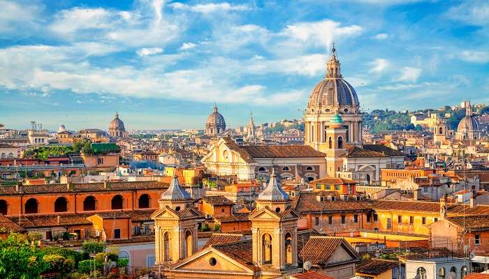 Rome has the vibrant nightlife for the superb concerts and parties.