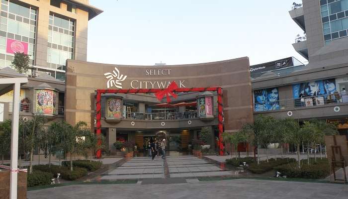 Select City Walk Cafes