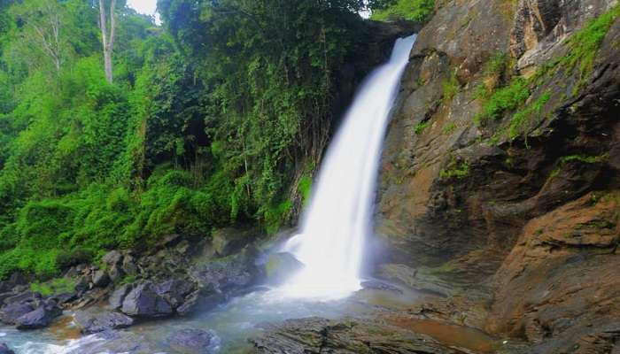 Sentinel Rock Waterfalls, Wayanad tourist places