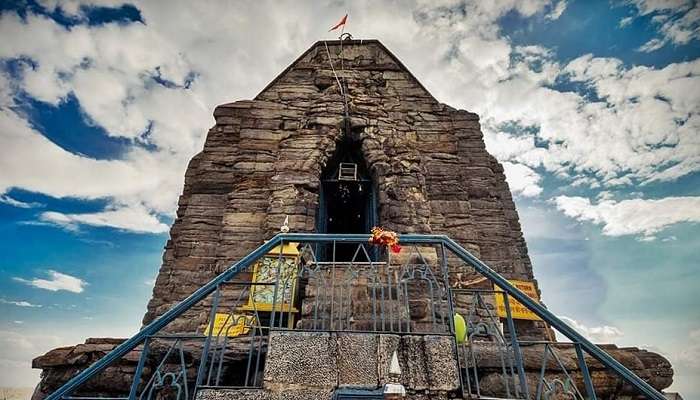 Shankaracharya Temple, among the holy places to visit in Kashmir.