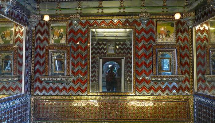 Sheesh Mahal, things to do in Udaipur